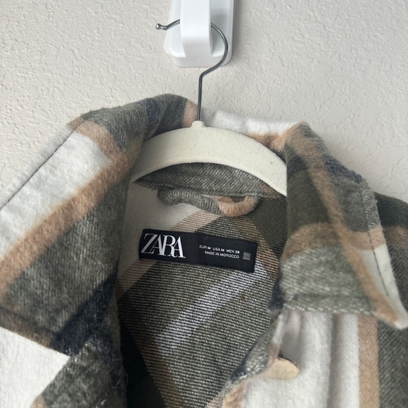 ZARA Plaid Wool Blend Oversized Shacket - Picture 3 of 5